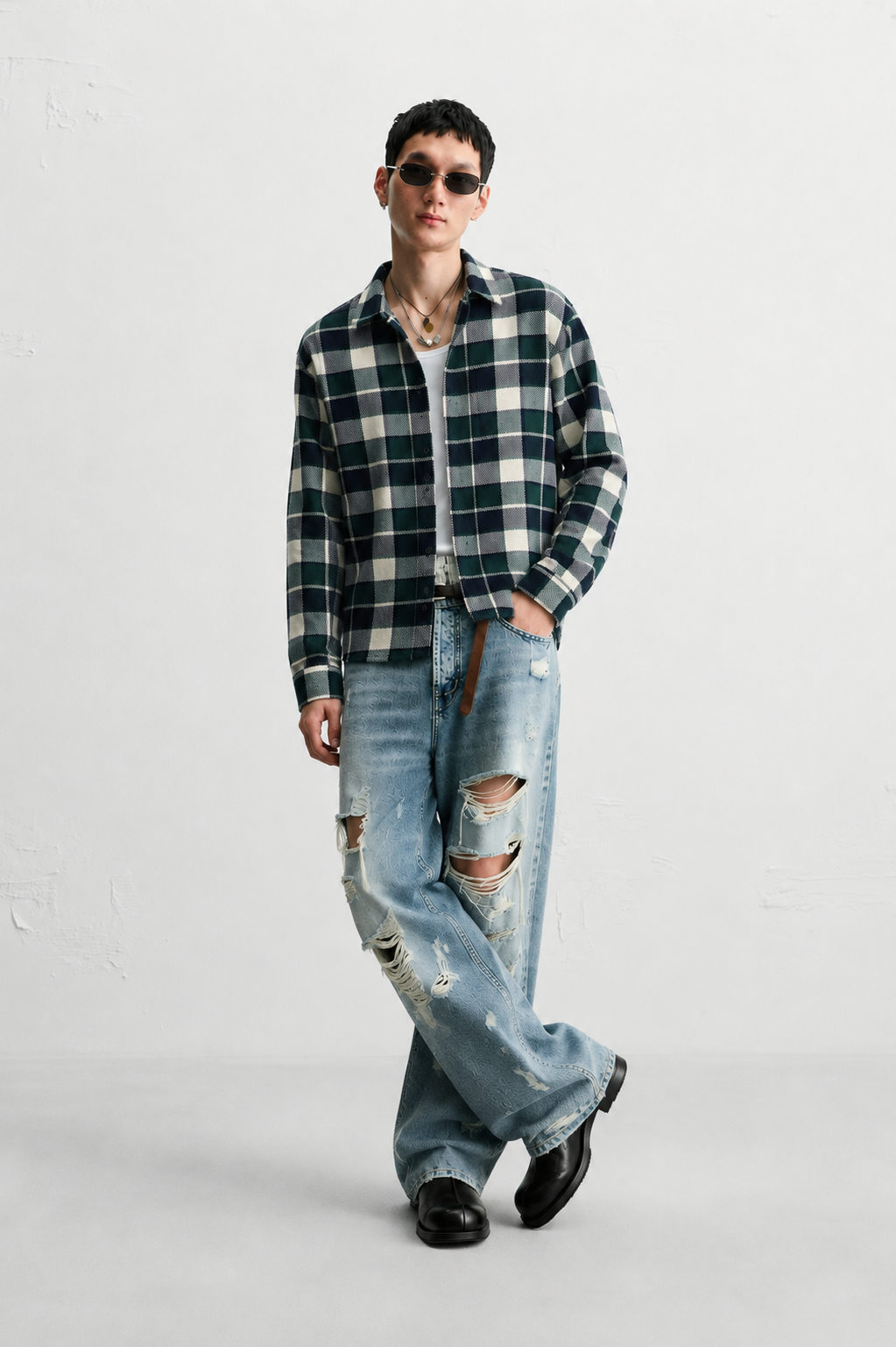 Oversized Boxy Cropped Flannel Check Shirt – Forest Green - View 3