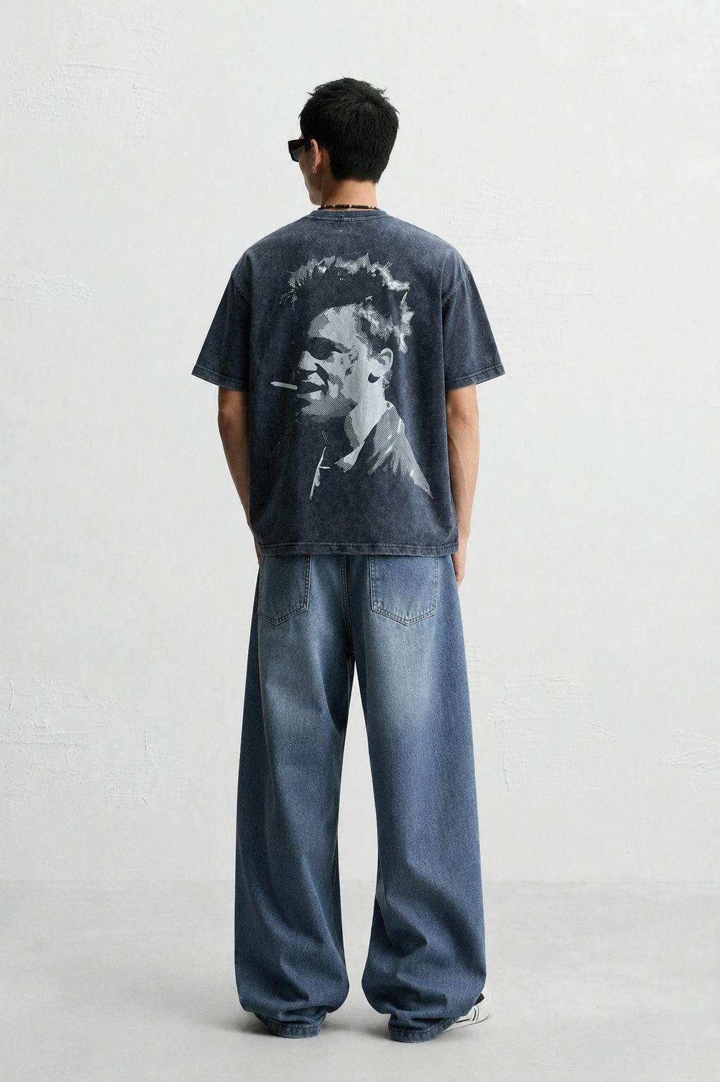 Monster Vintage Wash Oversized T-Shirt – Charcoal Grey - View 5